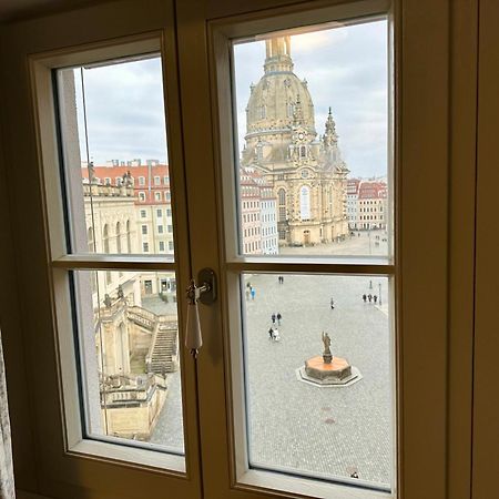 Exklusives Apartment Mit Einmaligem Blick Zur Frauenkirche - Parkplatz Kostenfrei Dresde Extérieur photo